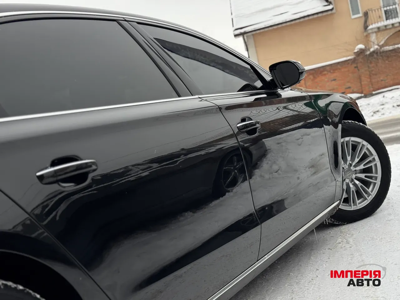 Audi A8 - фото 26