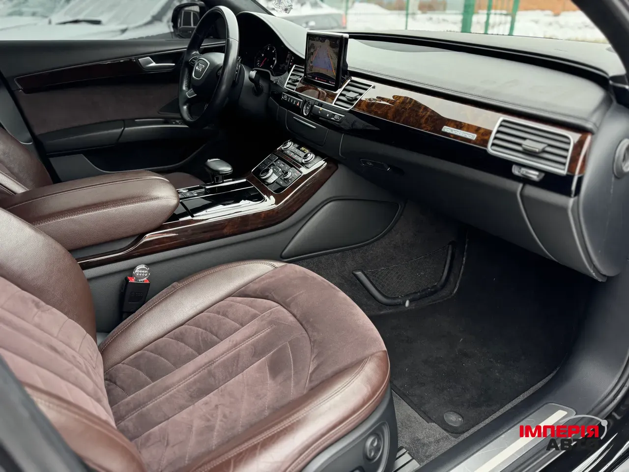 Audi A8 - фото 38