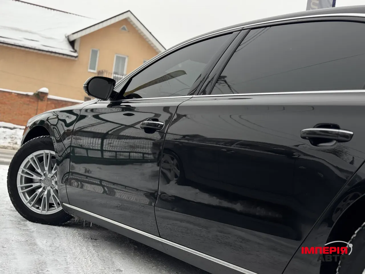 Audi A8 - фото 25