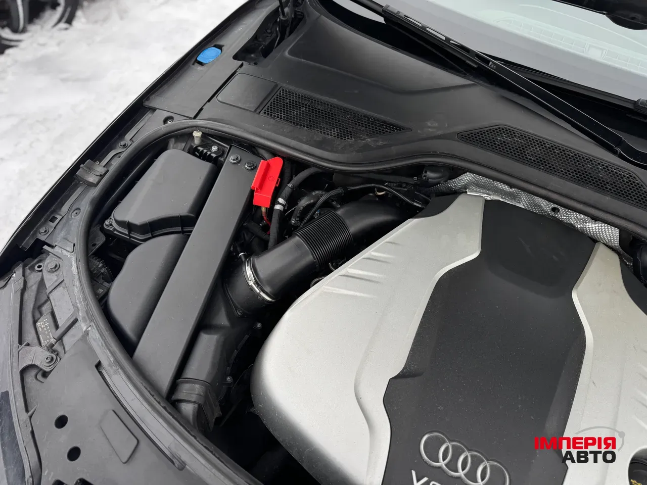 Audi A8 - фото 50