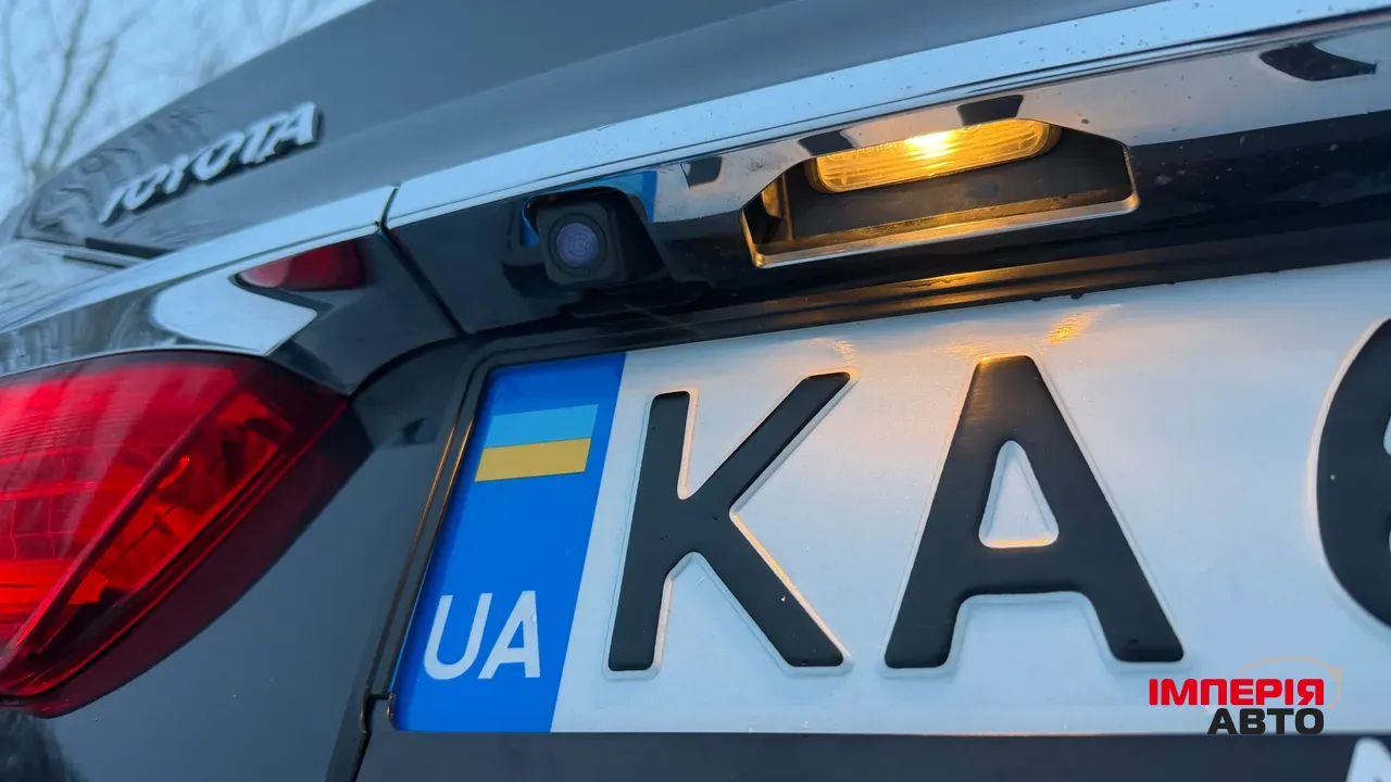 Toyota Camry - фото 22