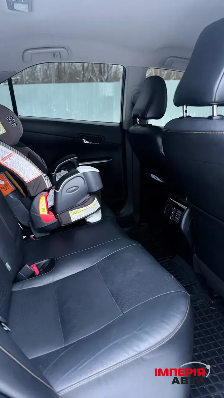 Toyota Camry - фото 11