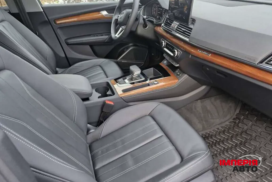 Audi Q5 - фото 16