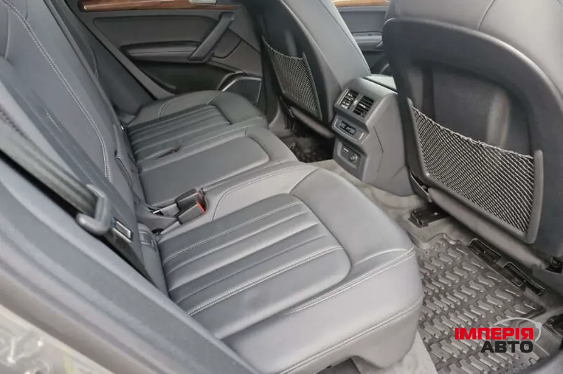 Audi Q5 - фото 15