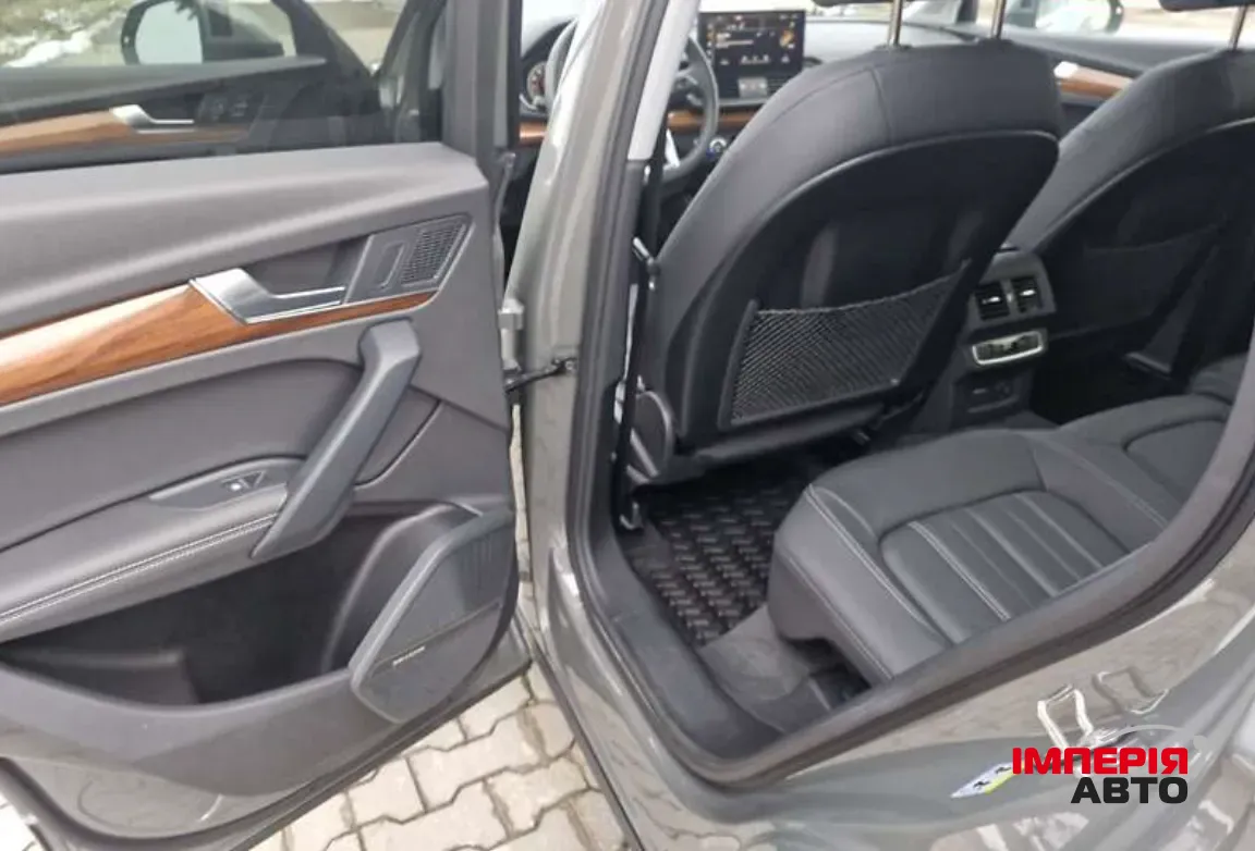 Audi Q5 - фото 11