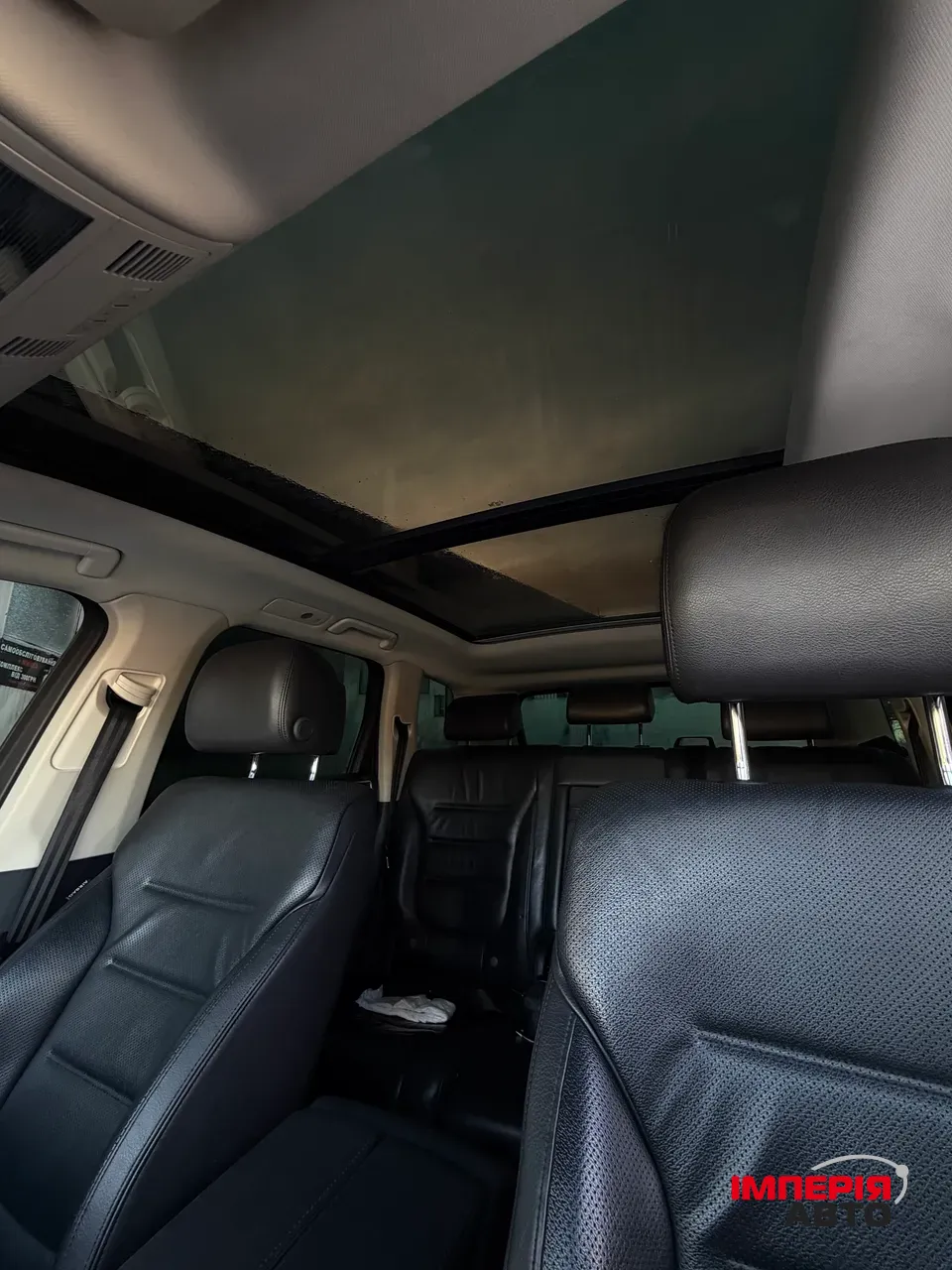 Volkswagen Touareg - фото 7