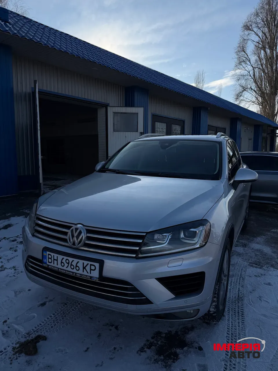 Volkswagen Touareg - фото 5