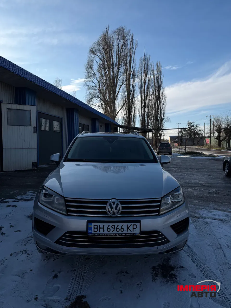 Volkswagen Touareg - фото 4