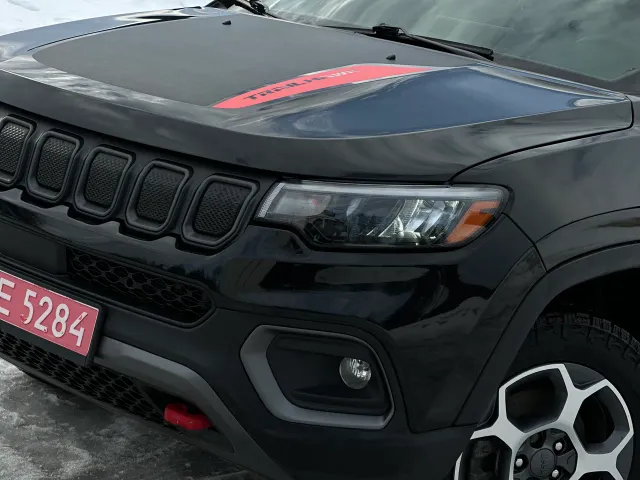 Jeep Compass - фото 2