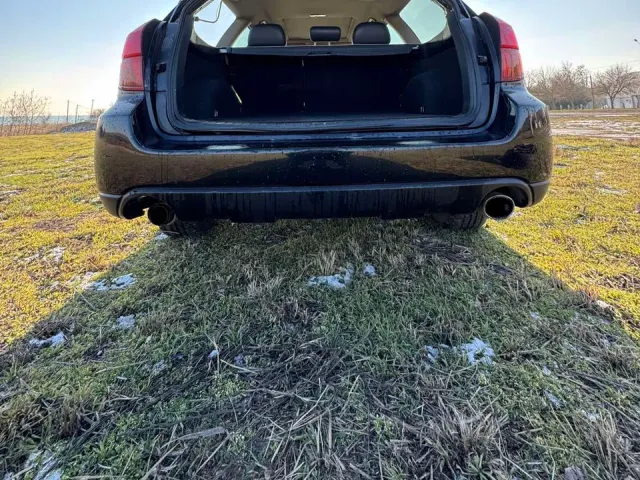 Subaru Outback - фото 4