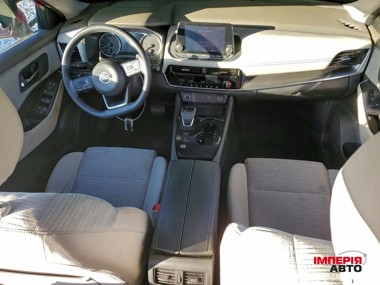 Nissan Rogue - фото 9