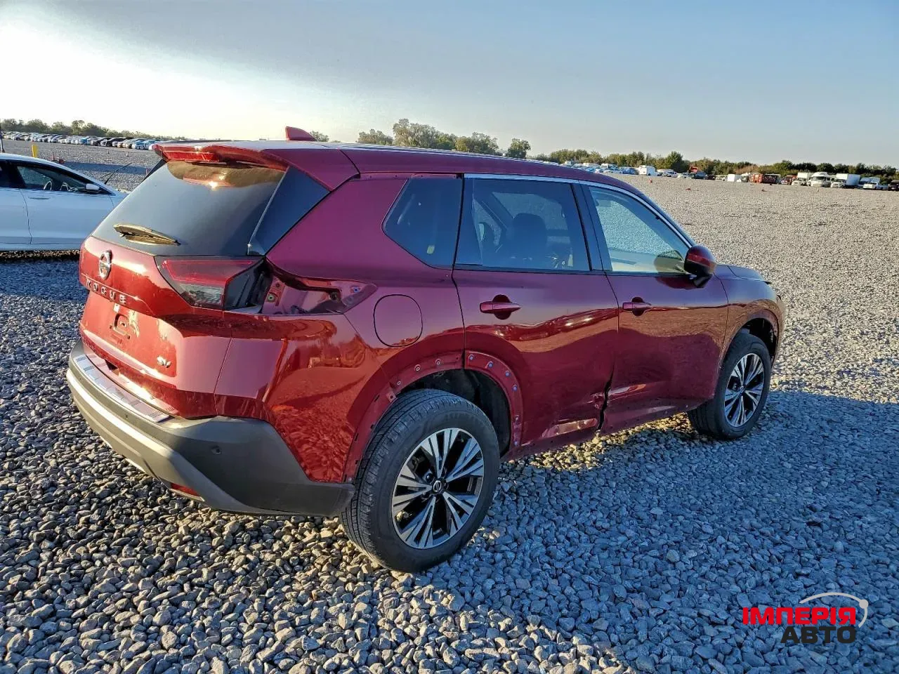 Nissan Rogue - фото 4