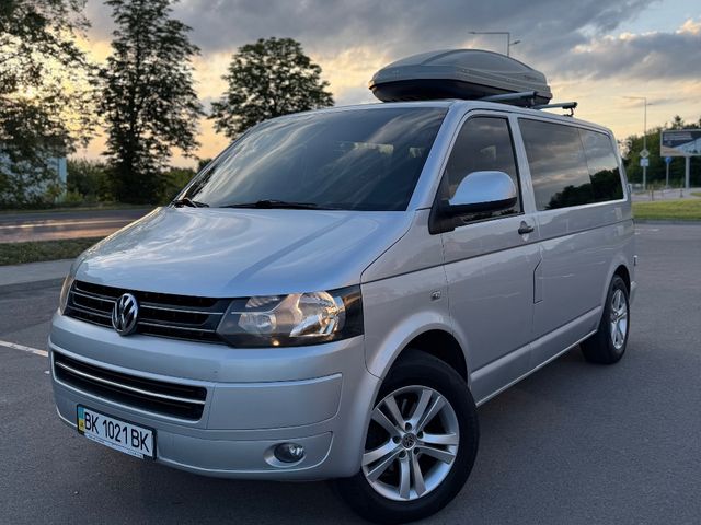 Volkswagen Transporter - фото 1