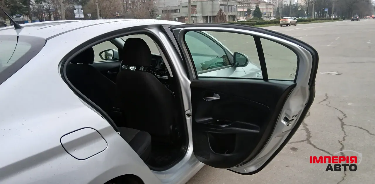 Fiat Tipo - фото 11