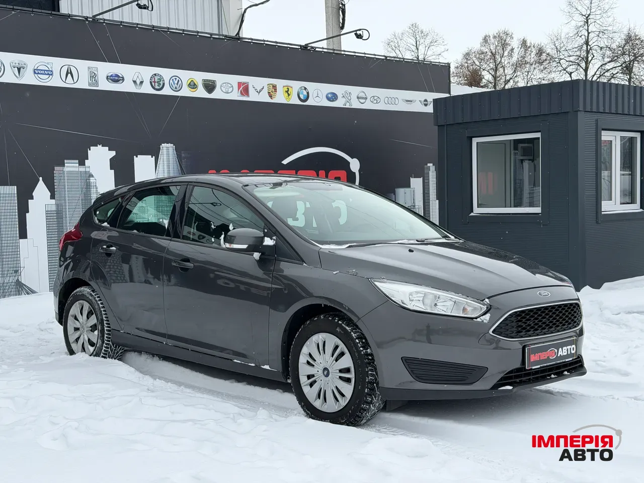 Ford Focus - фото 1