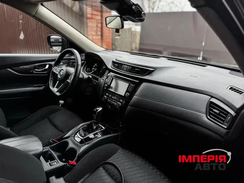 Nissan Rogue - фото 4