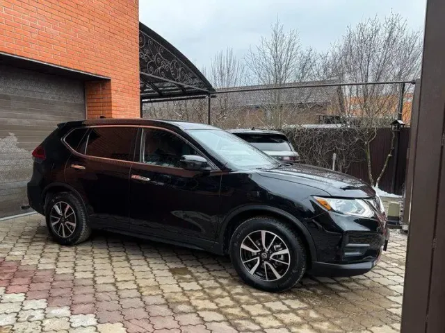 Nissan Rogue - фото 2