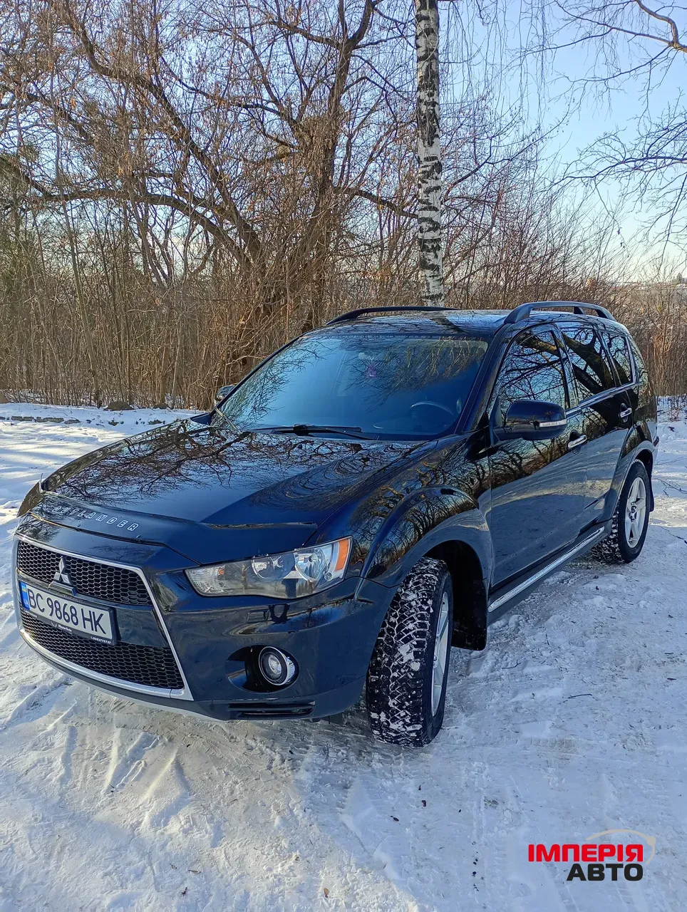 Mitsubishi Outlander - фото 2