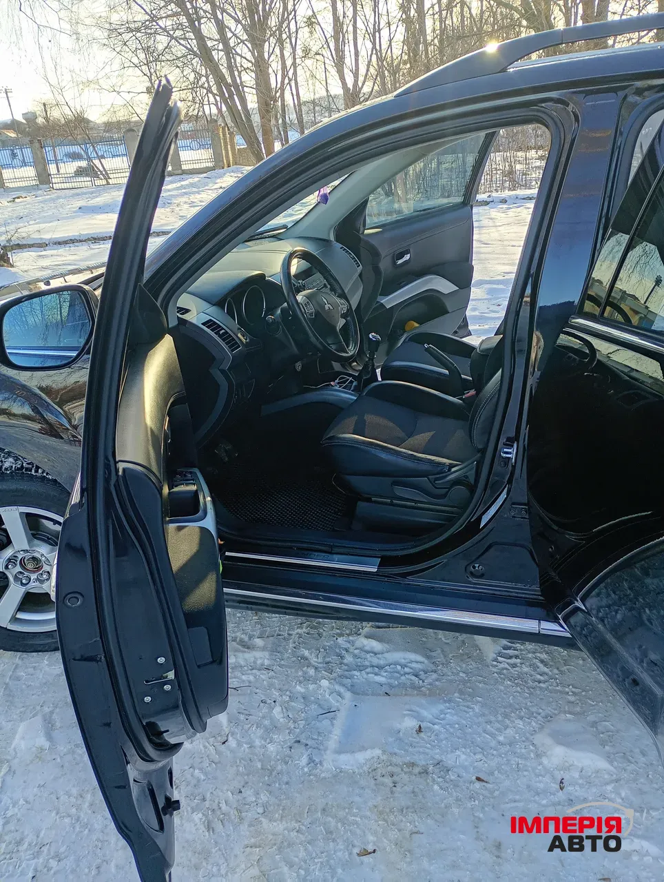 Mitsubishi Outlander - фото 18