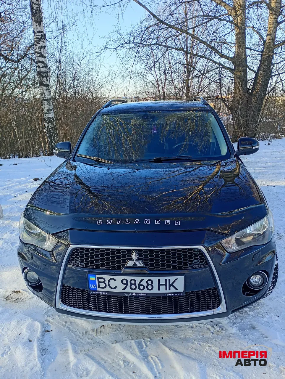 Mitsubishi Outlander - фото 1