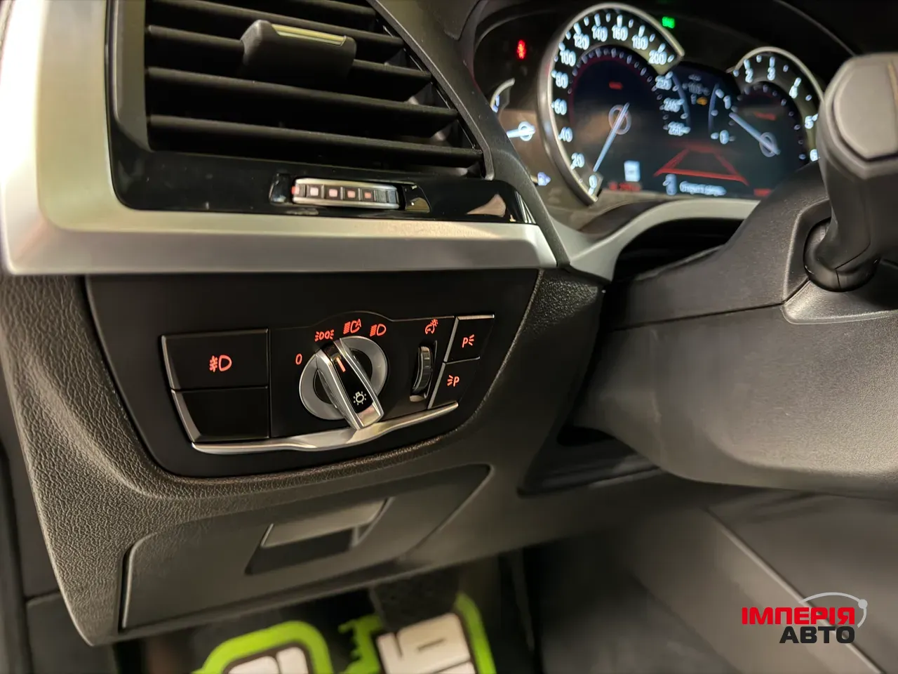 BMW X4 - фото 29