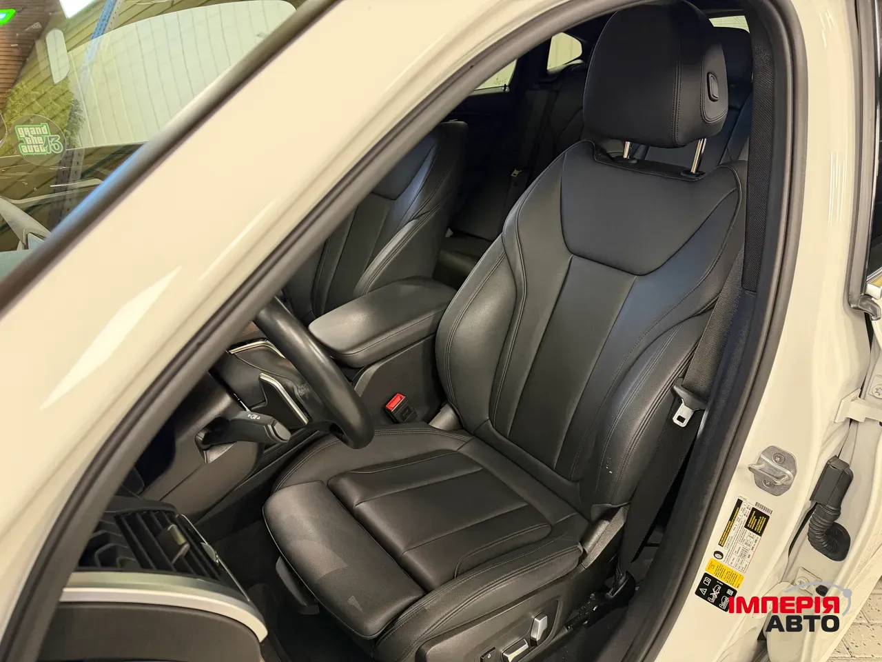 BMW X4 - фото 32