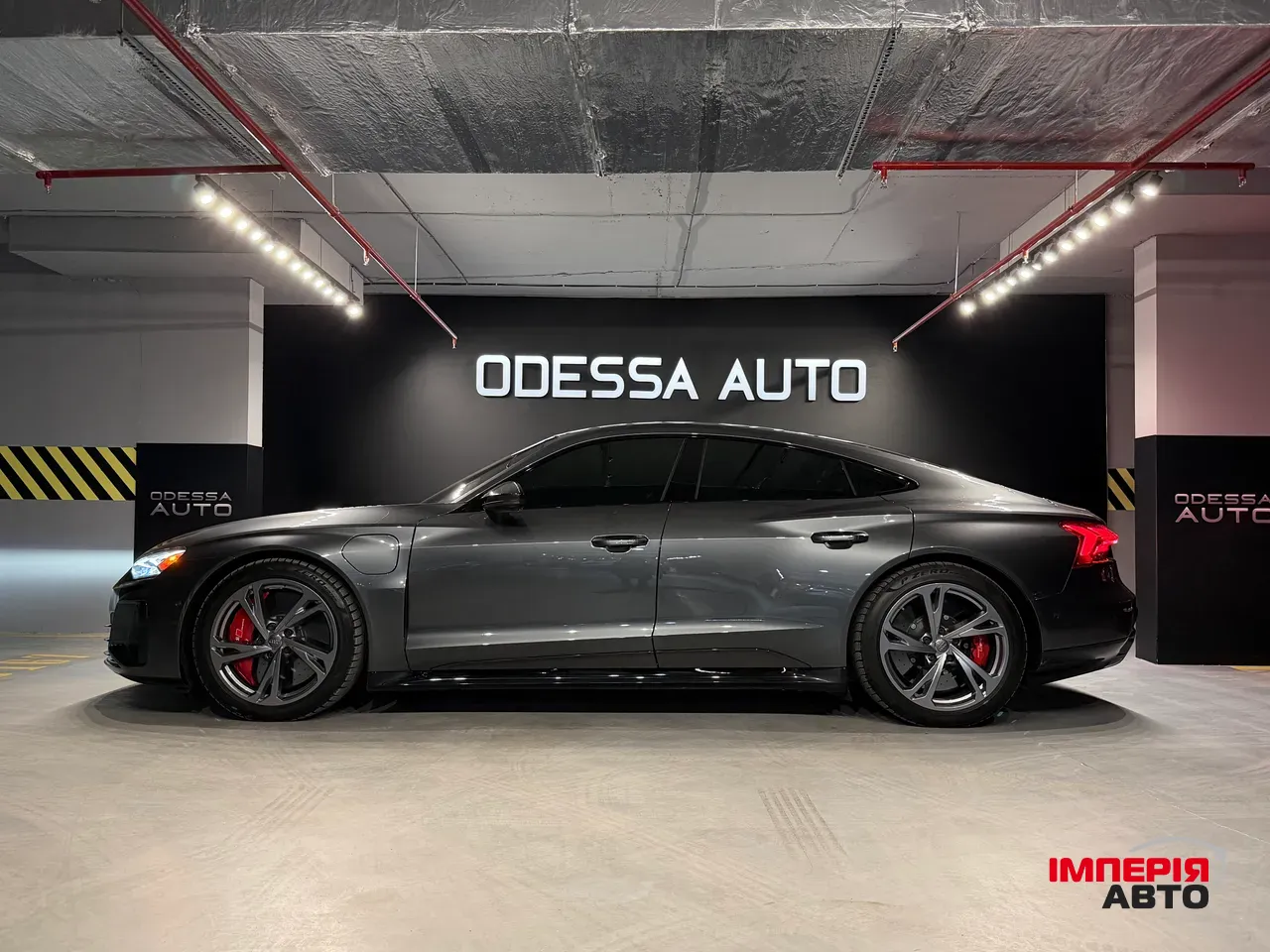 Audi RS e-tron GT - фото 7