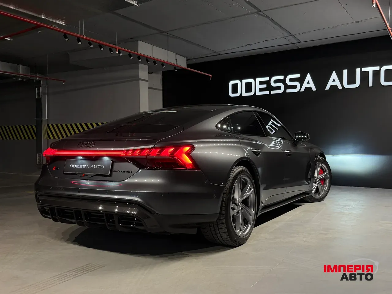 Audi RS e-tron GT - фото 11