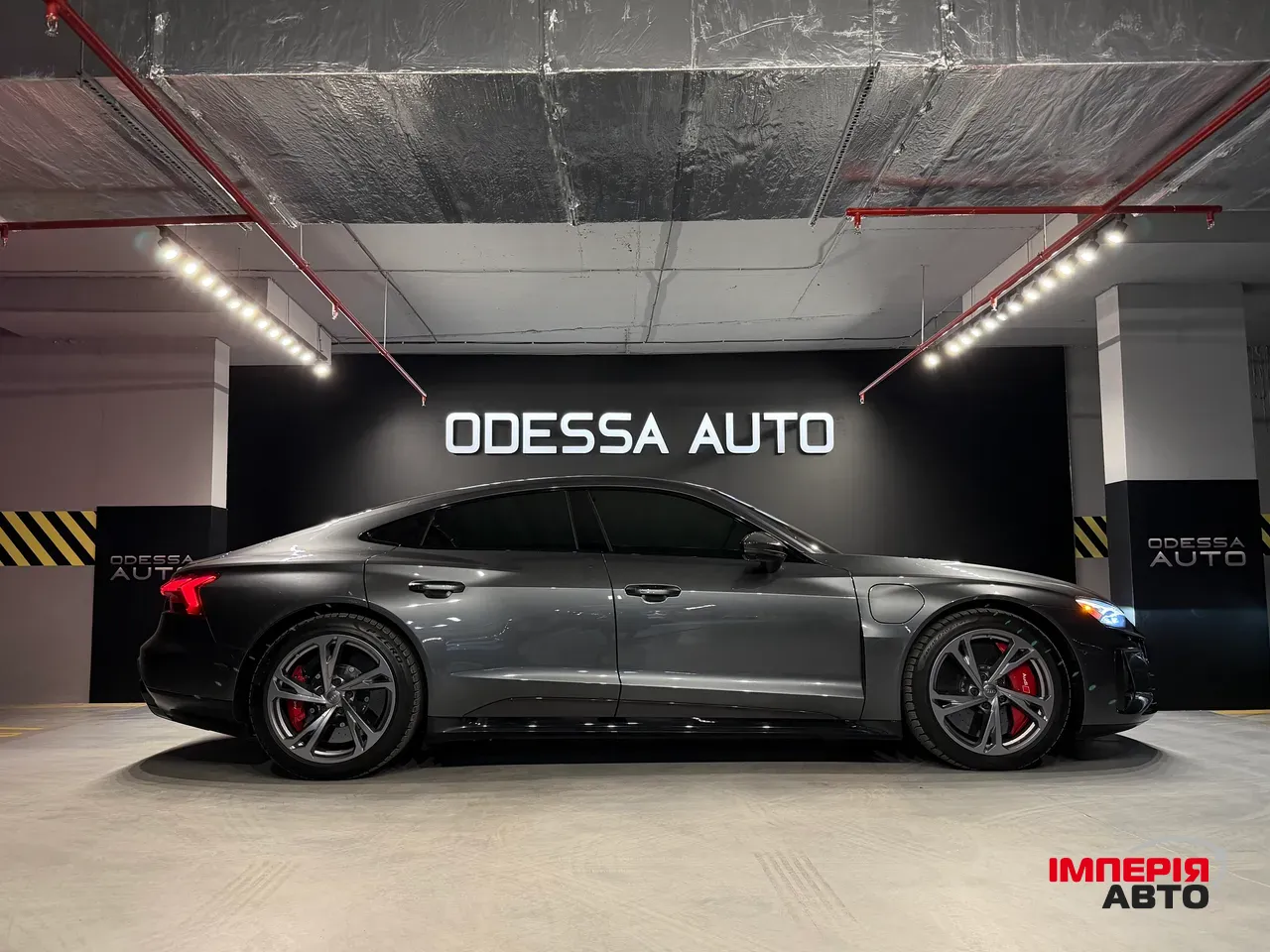 Audi RS e-tron GT - фото 6