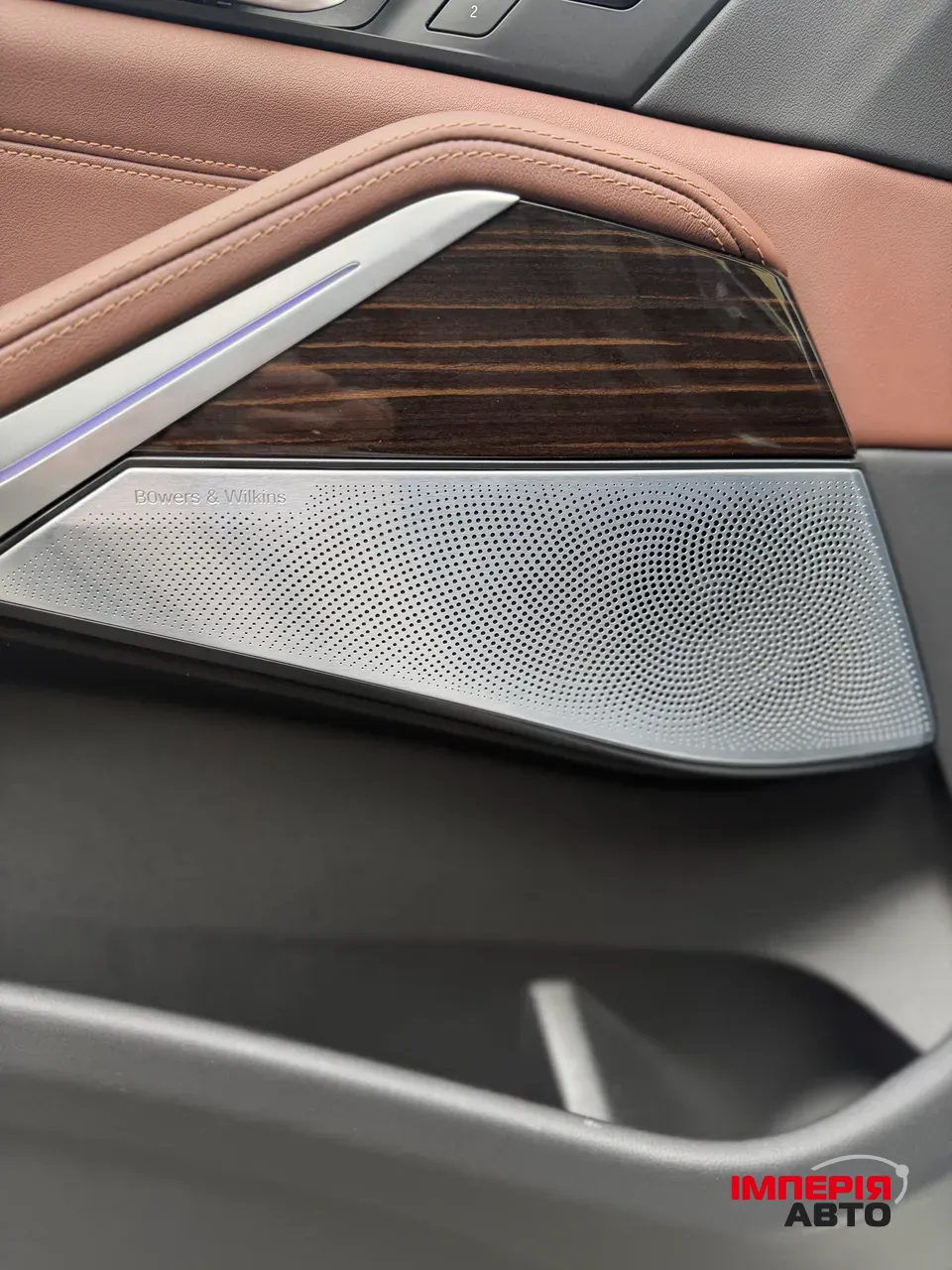 BMW X7 - фото 27