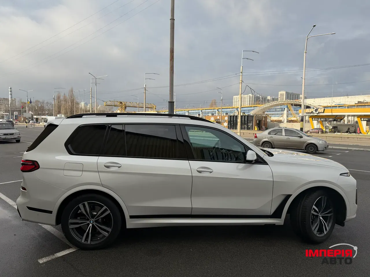 BMW X7 - фото 21
