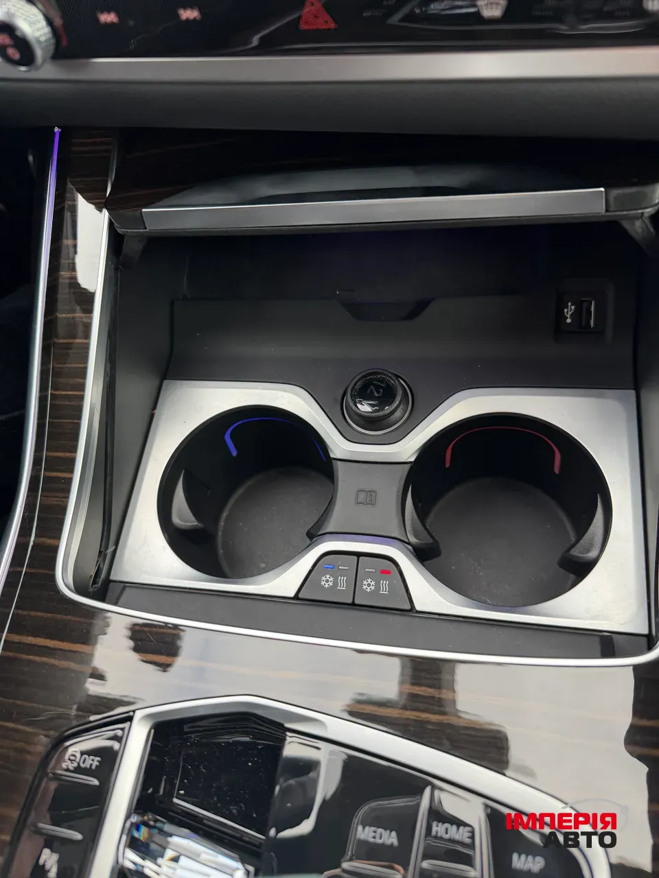 BMW X7 - фото 50