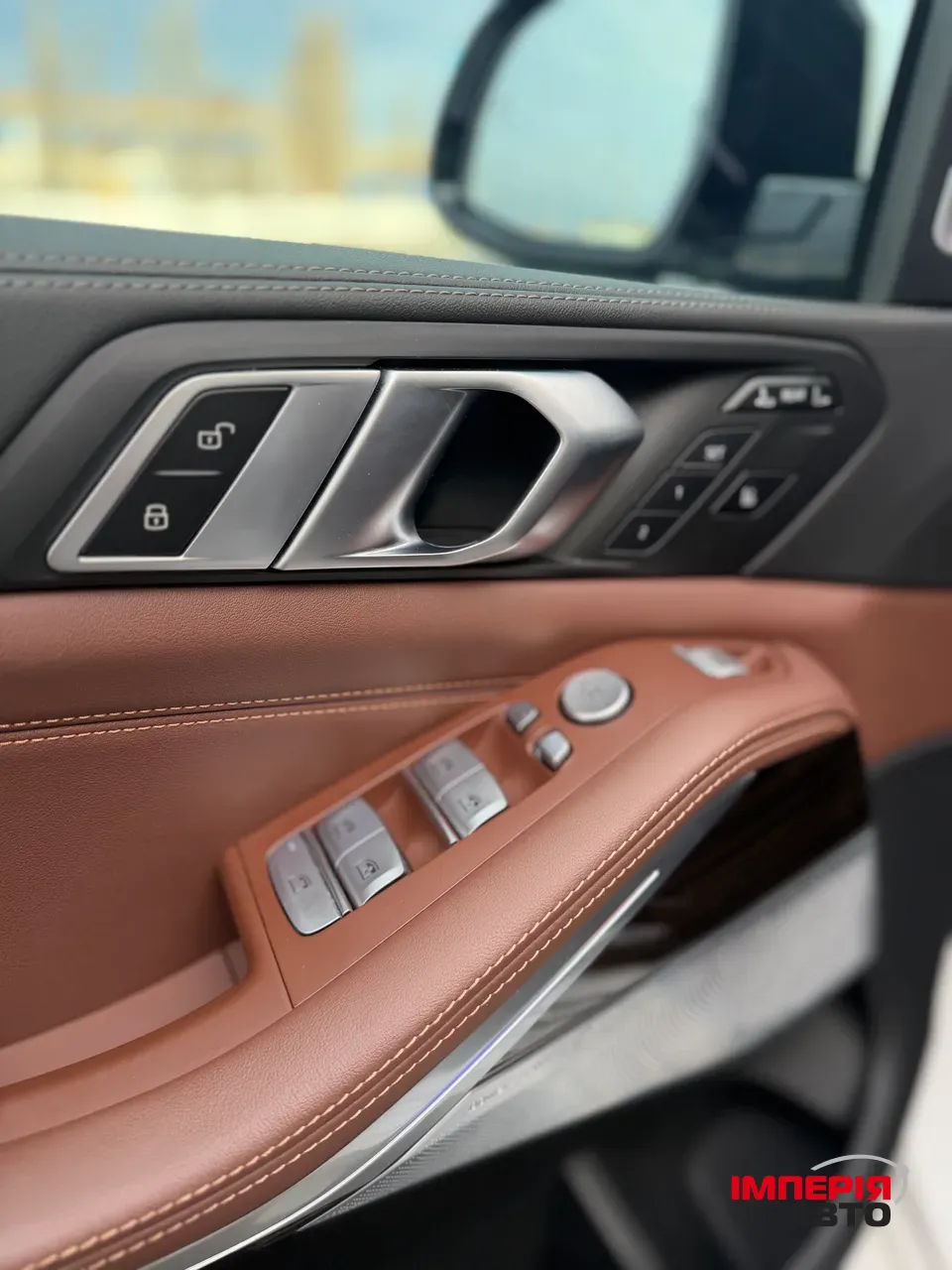 BMW X7 - фото 26