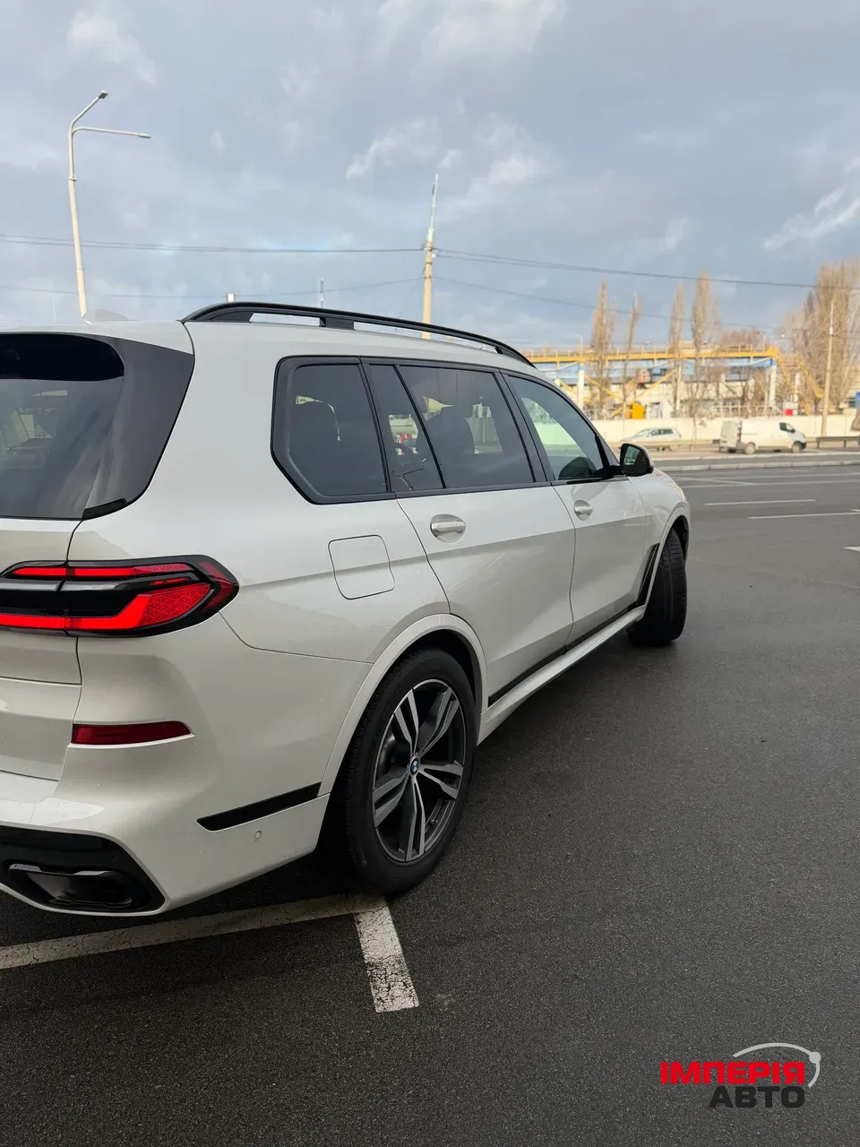 BMW X7 - фото 19