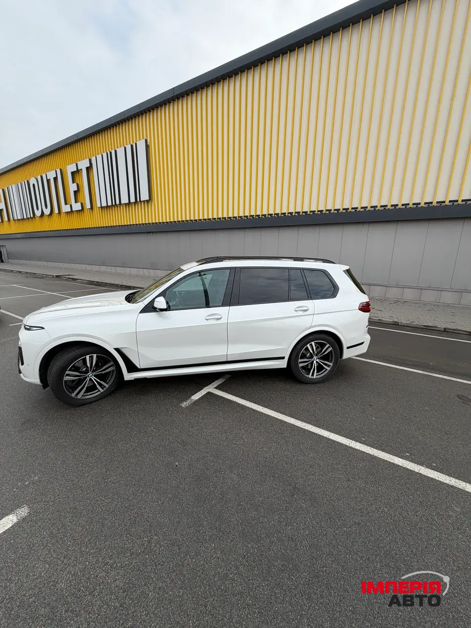 BMW X7 - фото 7