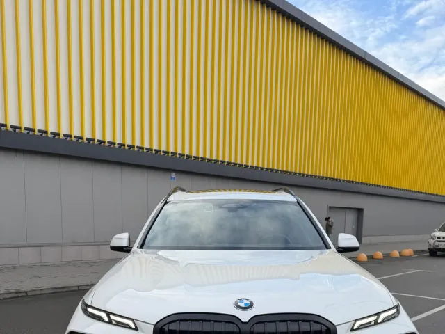 BMW X7 - фото 2