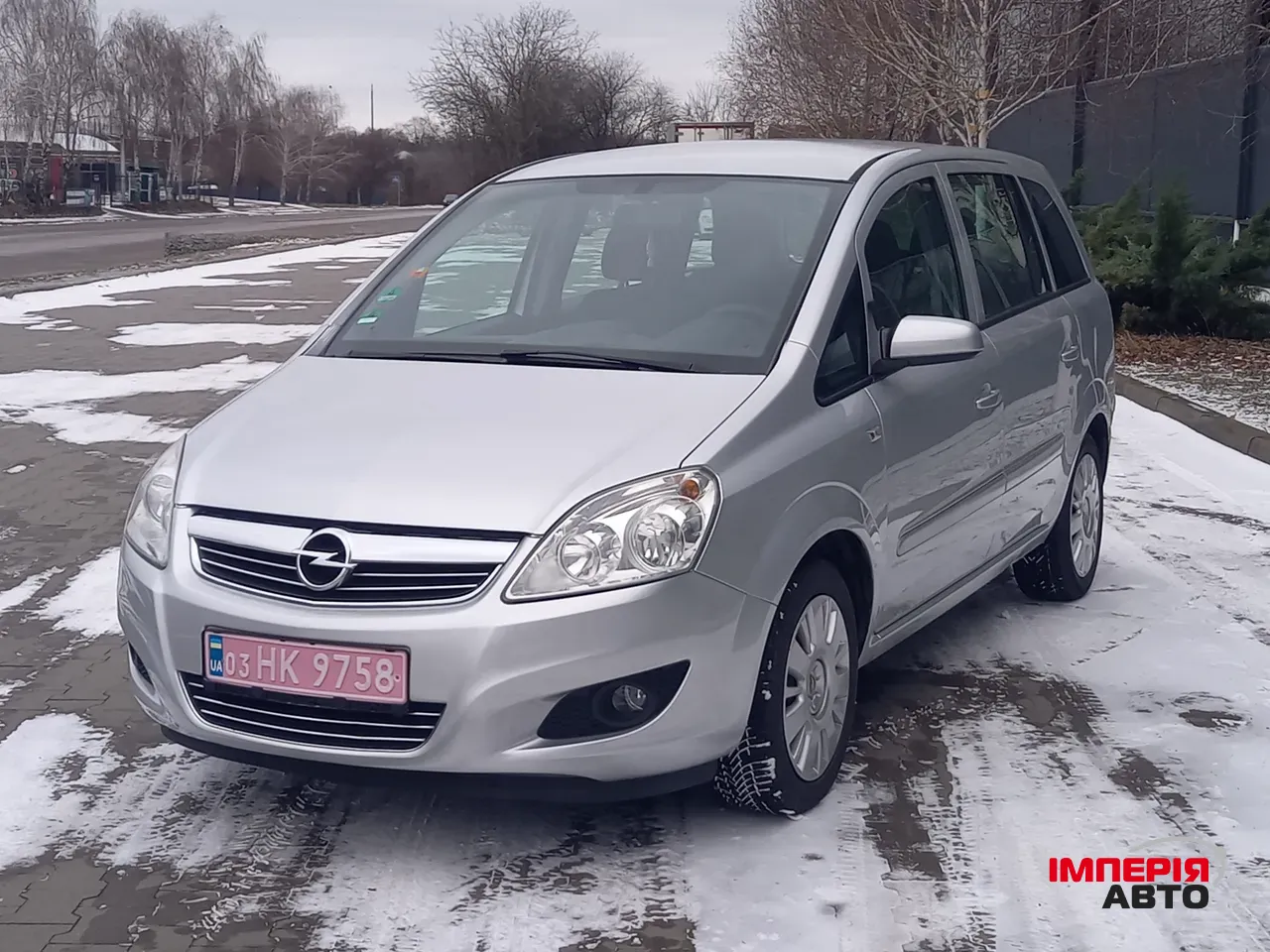 Opel Zafira - фото 2