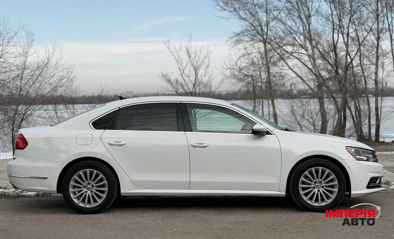 Volkswagen Passat - фото 24