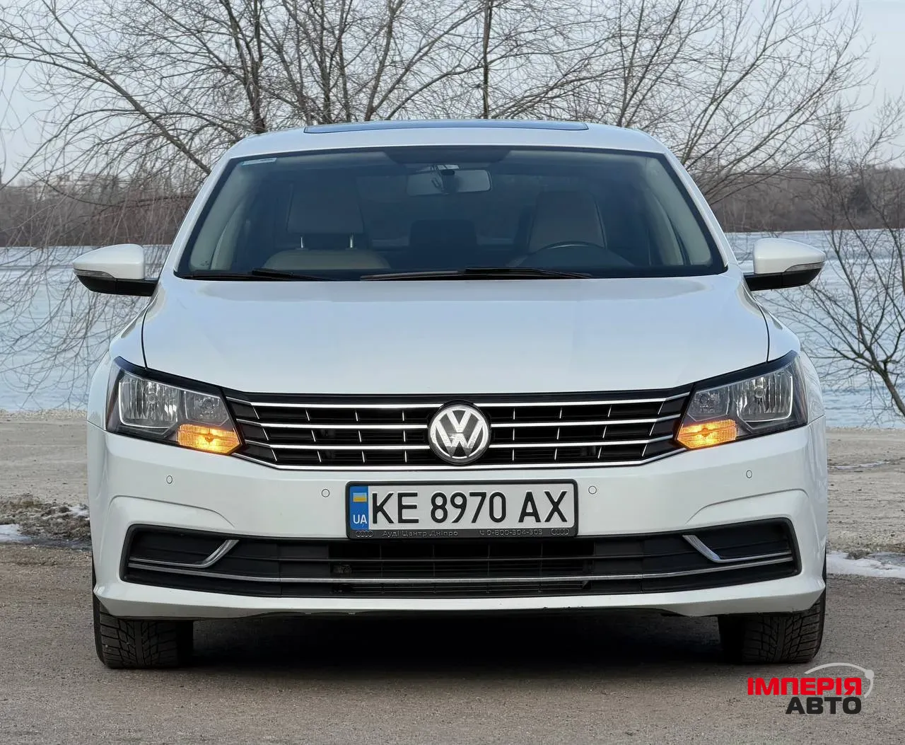 Volkswagen Passat - фото 3