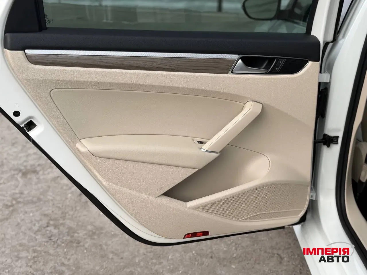 Volkswagen Passat - фото 25