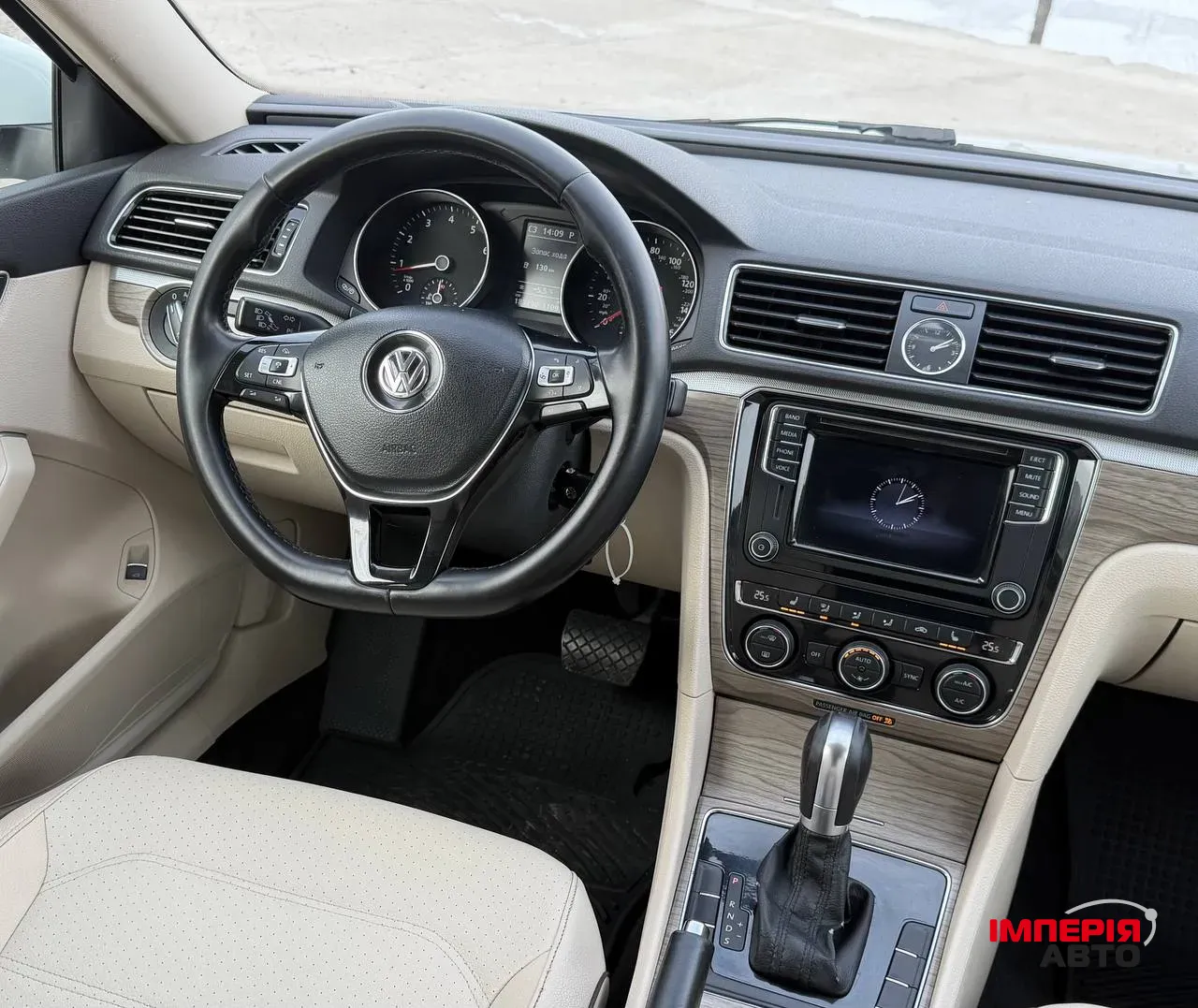 Volkswagen Passat - фото 10