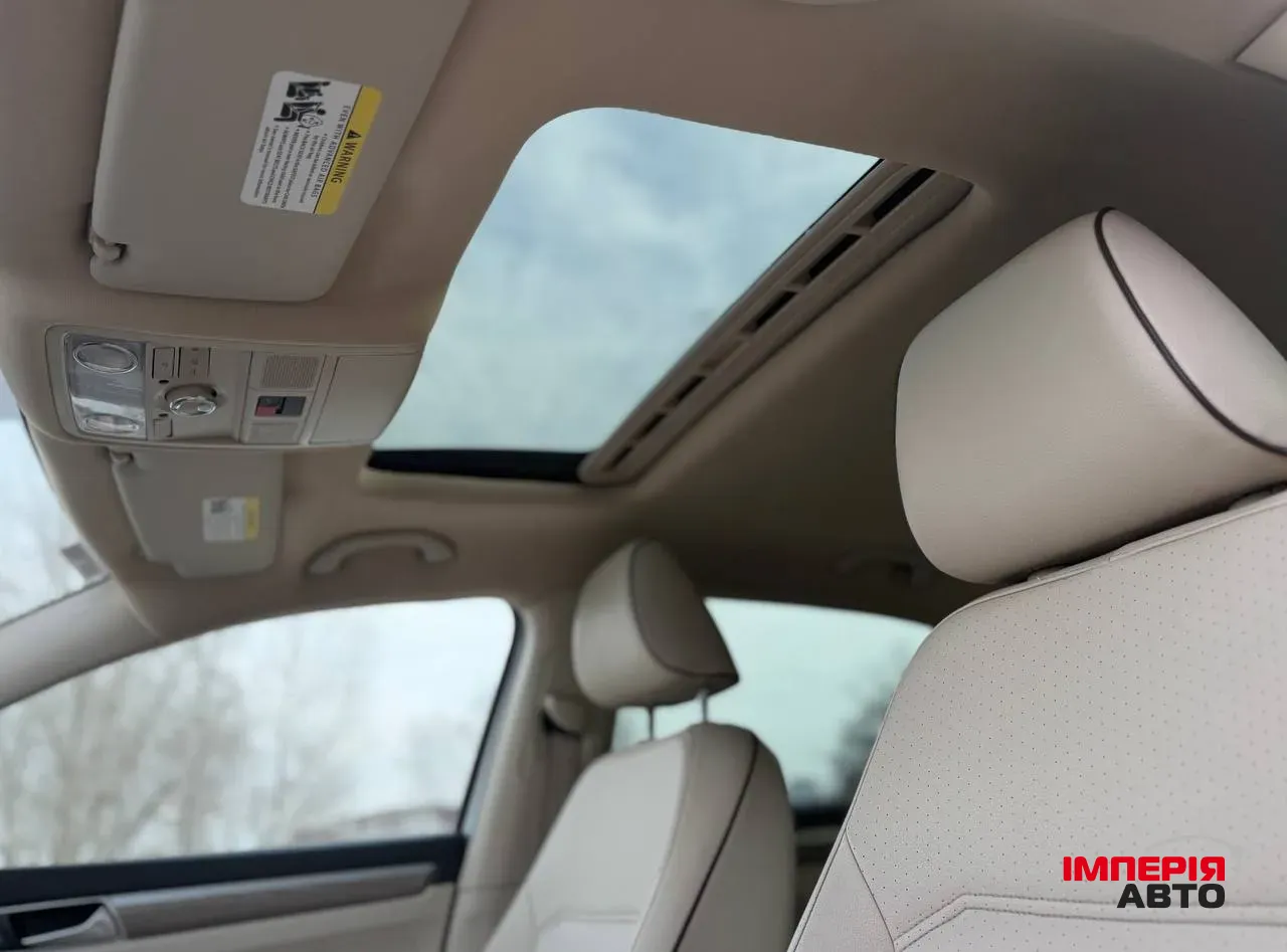 Volkswagen Passat - фото 9