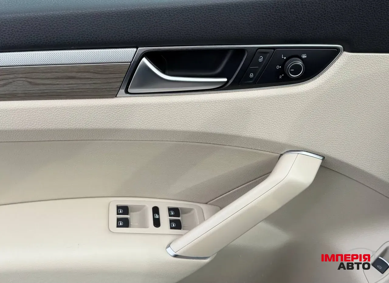 Volkswagen Passat - фото 18
