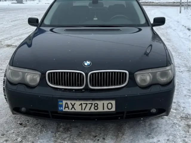 BMW 7 серії - фото 1