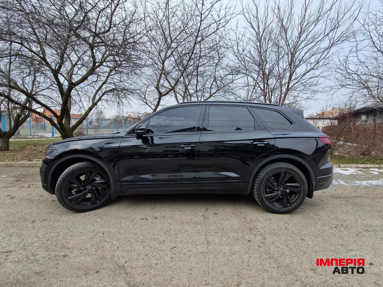 Volkswagen Touareg - фото 7