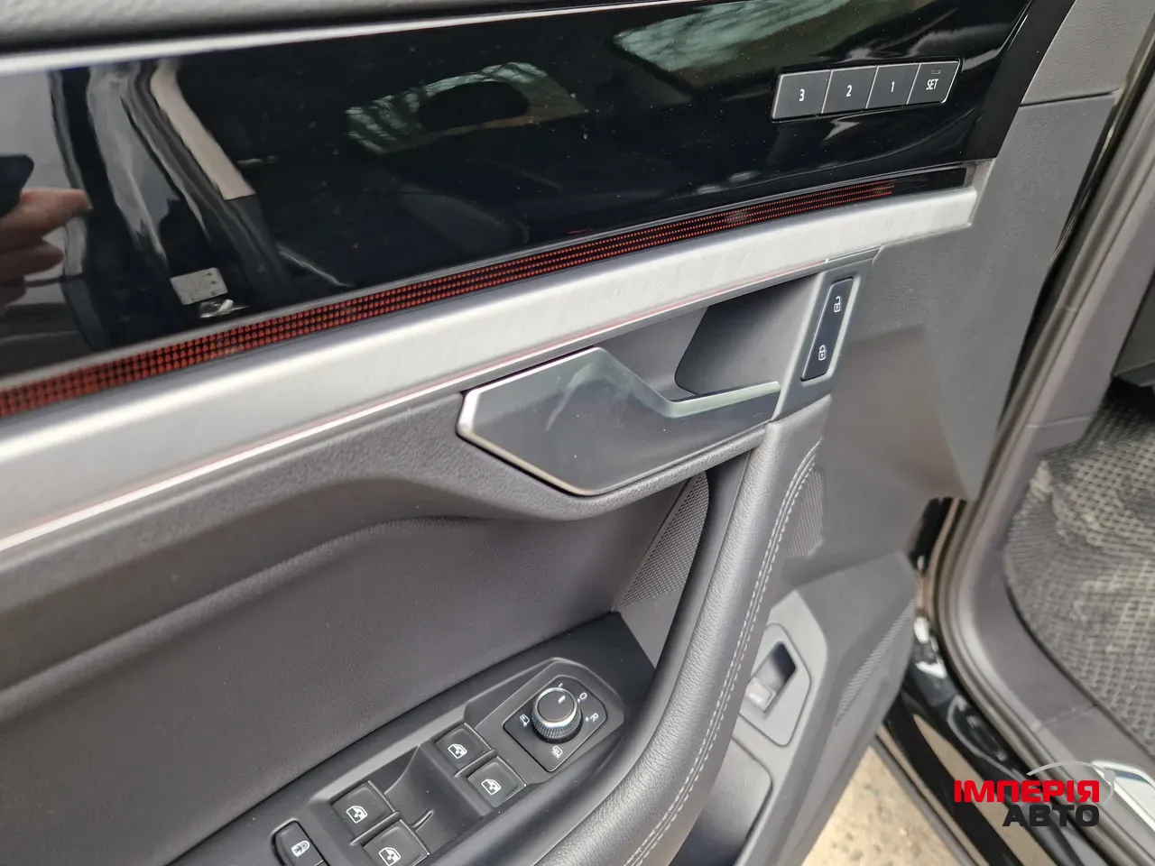 Volkswagen Touareg - фото 15