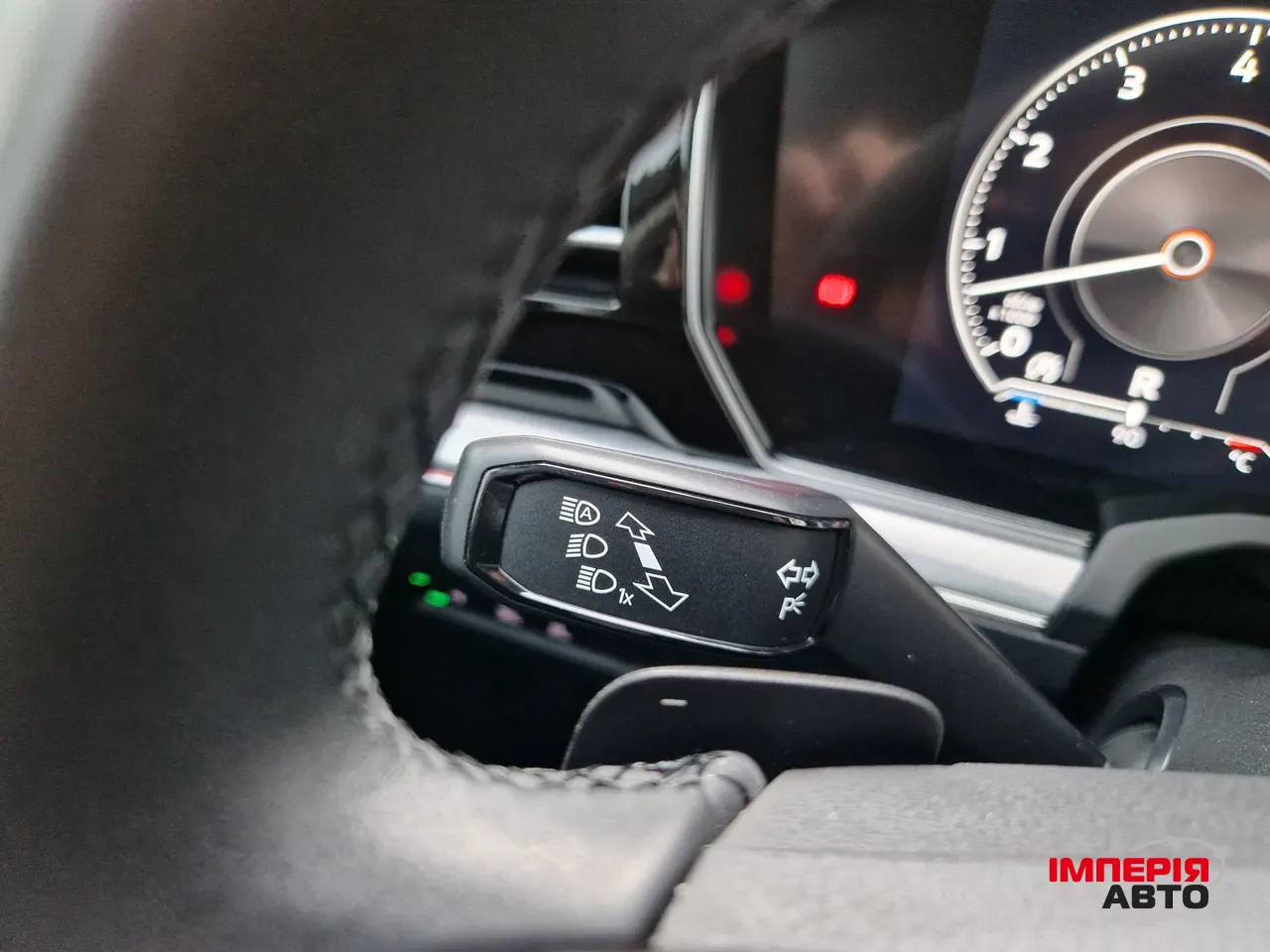 Volkswagen Touareg - фото 23