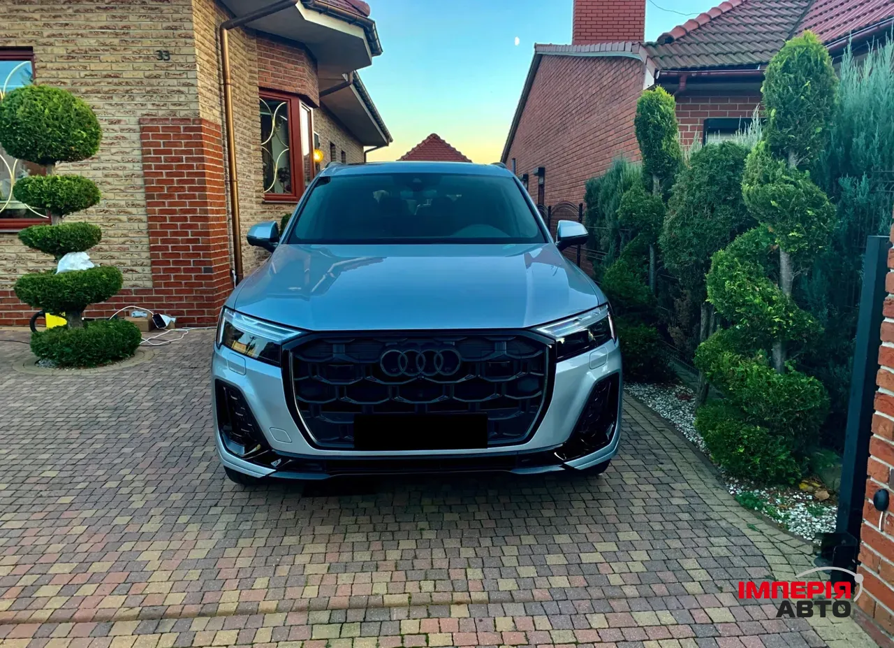 Audi Q7 - фото 3