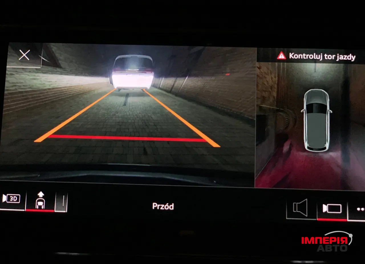 Audi Q7 - фото 30