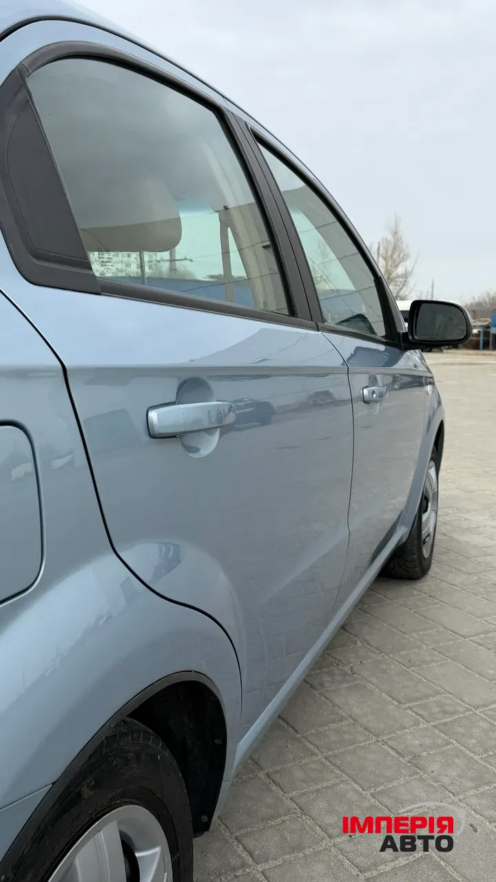 Chevrolet Aveo - фото 7
